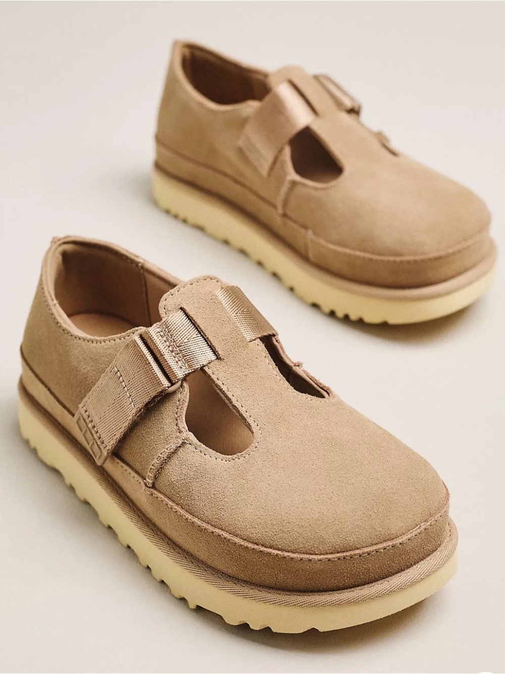 UGG® Goldenstar Mary Jane Slip-On Clogs NWOB